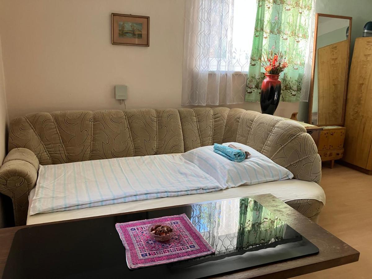 Garden View Apartment Znojmo Ngoại thất bức ảnh