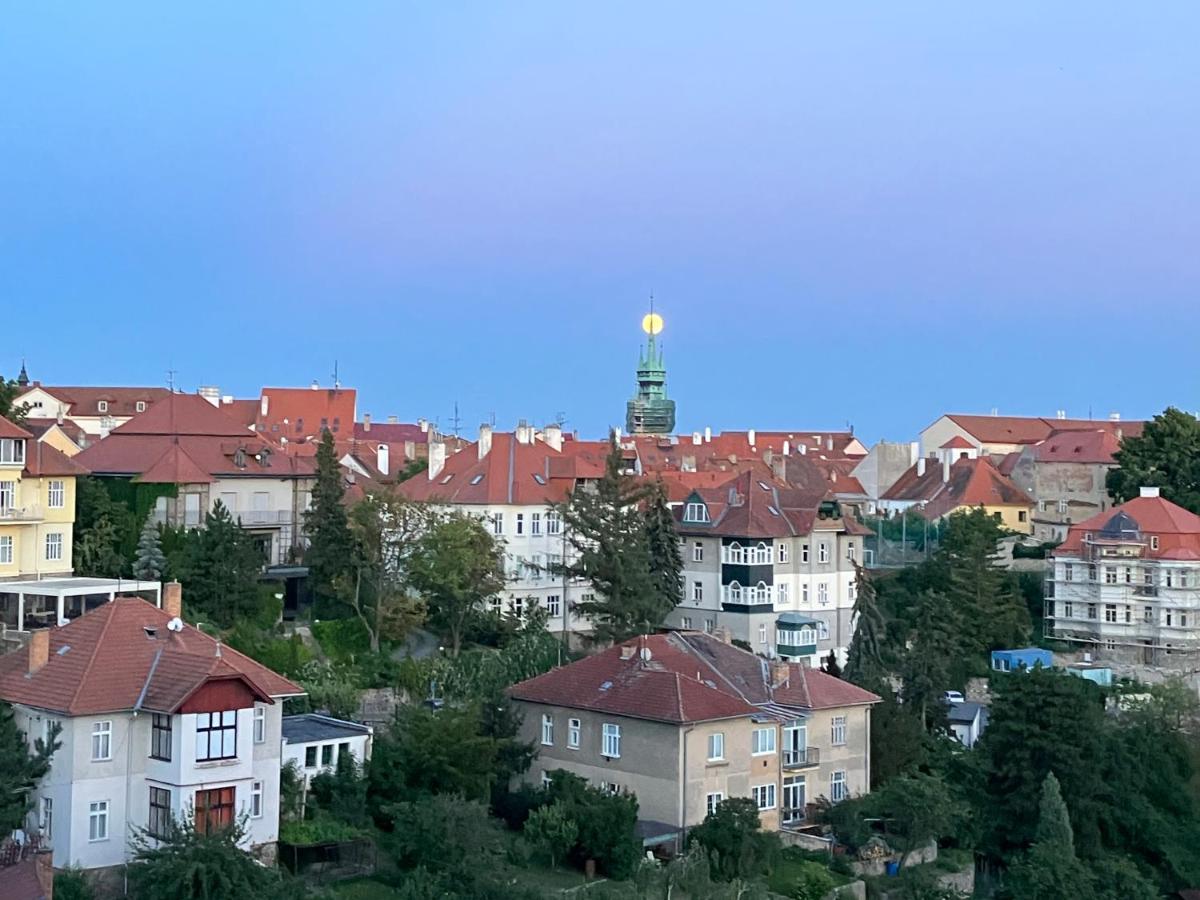 Garden View Apartment Znojmo Ngoại thất bức ảnh
